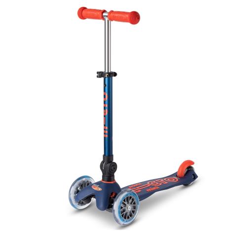Mini Micro Deluxe Foldable Scooter: Navy £99.95